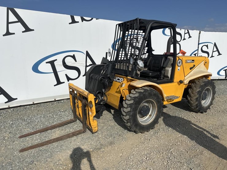 jcb-520-50-image-1