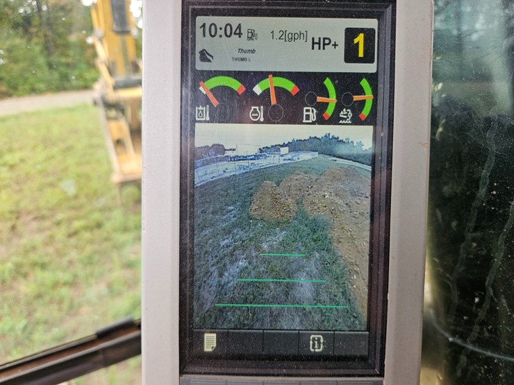 2017-caterpillar-336f-image-63