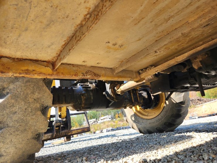 2008-caterpillar-943-image-33