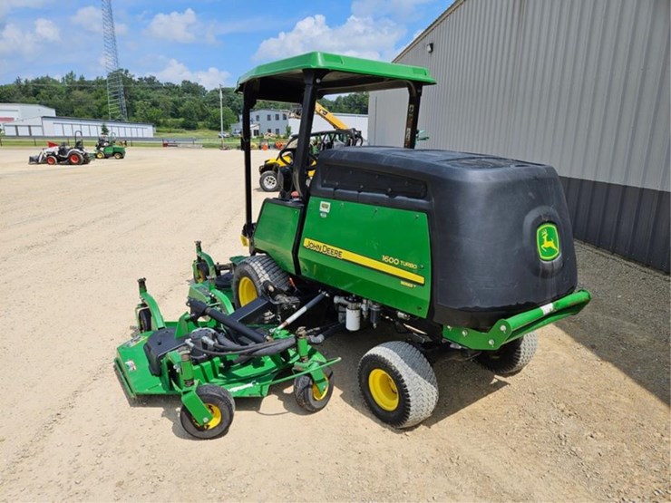 john-deere-1600-image-3