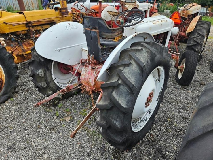 ford-tractor-image-5