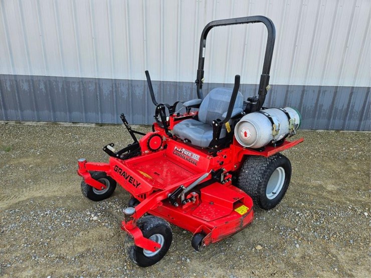 gravely-proturn-460-image-1