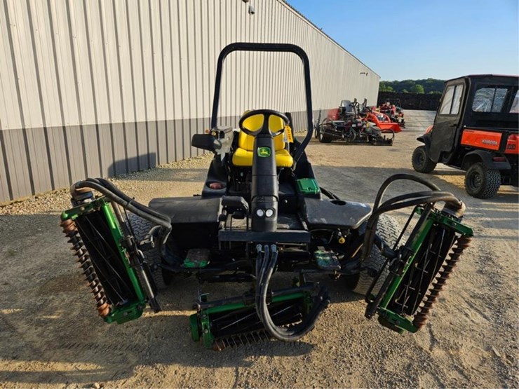 john-deere-3225c-image-13