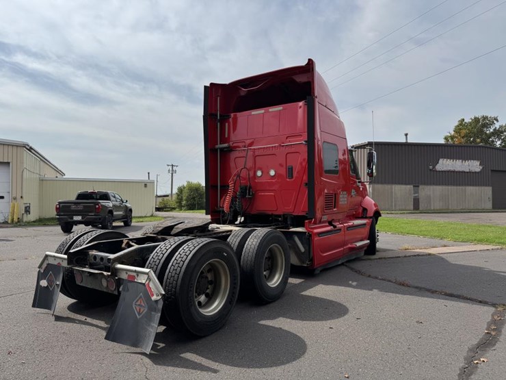 2014-international-prostar-image-5