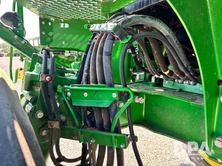 2014-john-deere-r4038-image-47