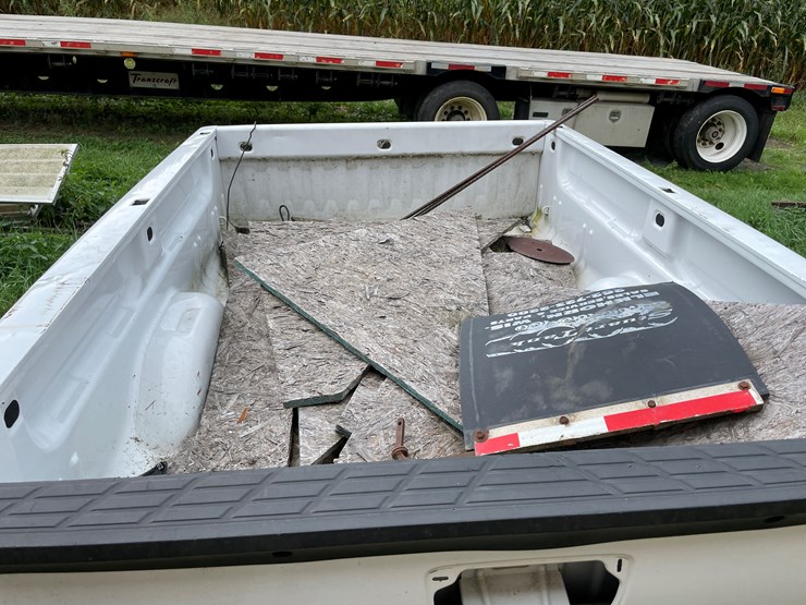 #7127-•-8'-chevy-truck-box-image-5