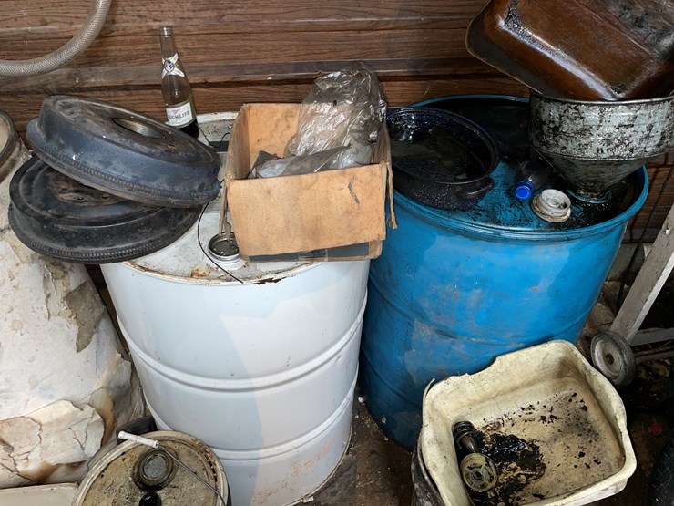 #7189-•-(4)-barrels-and-contents-image-6