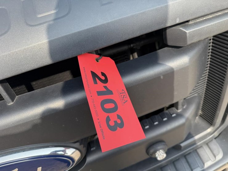 2013-ford-f350-image-69