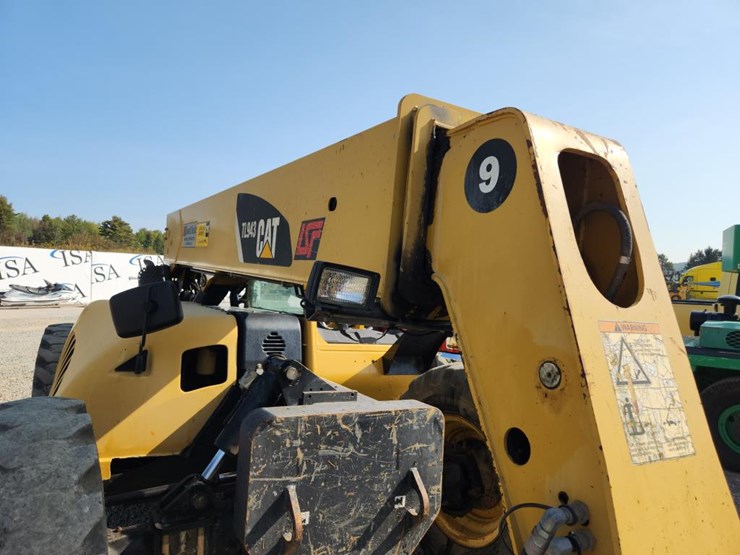 2008-caterpillar-943-image-15