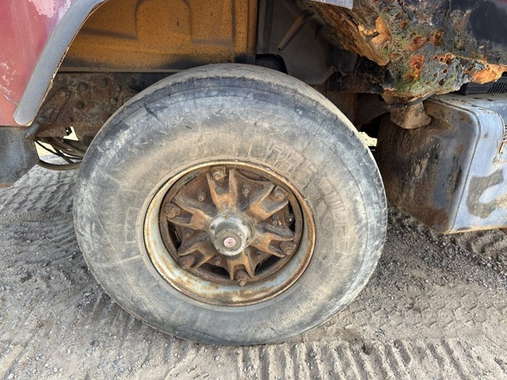 1997-mack-dm690s-image-47
