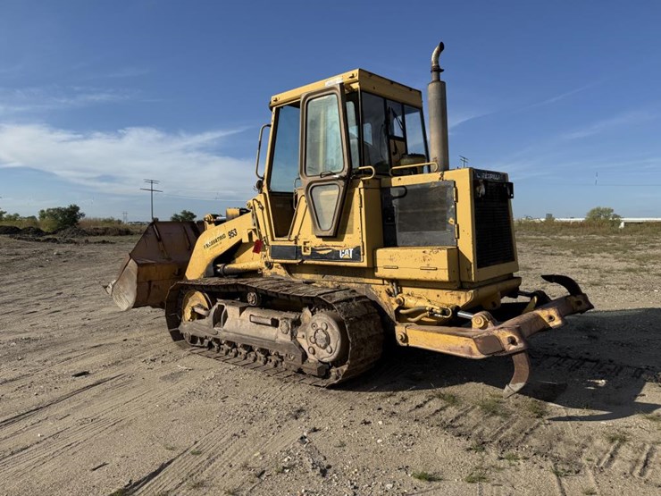 caterpillar-953-image-3