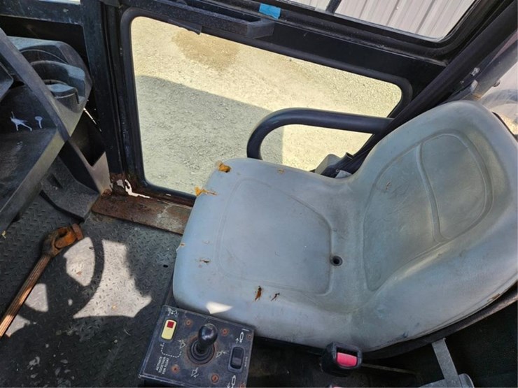 bobcat-2300-image-31