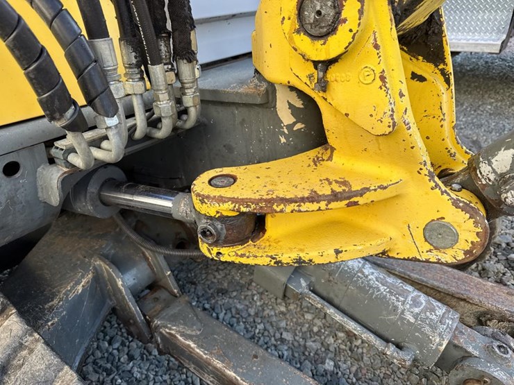 2000-wacker-neuson-3503-image-17