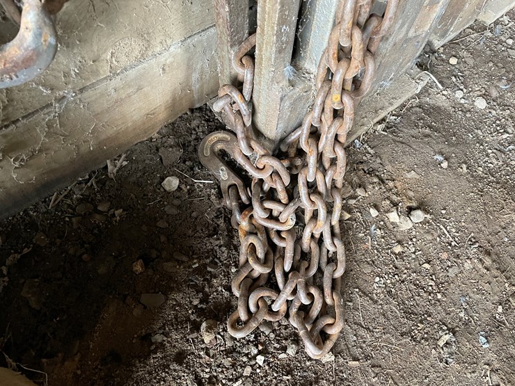 #7143-•-2-chains-and-1-binder-image-8