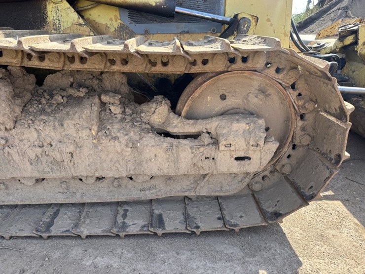 2002-deere-650g-image-39
