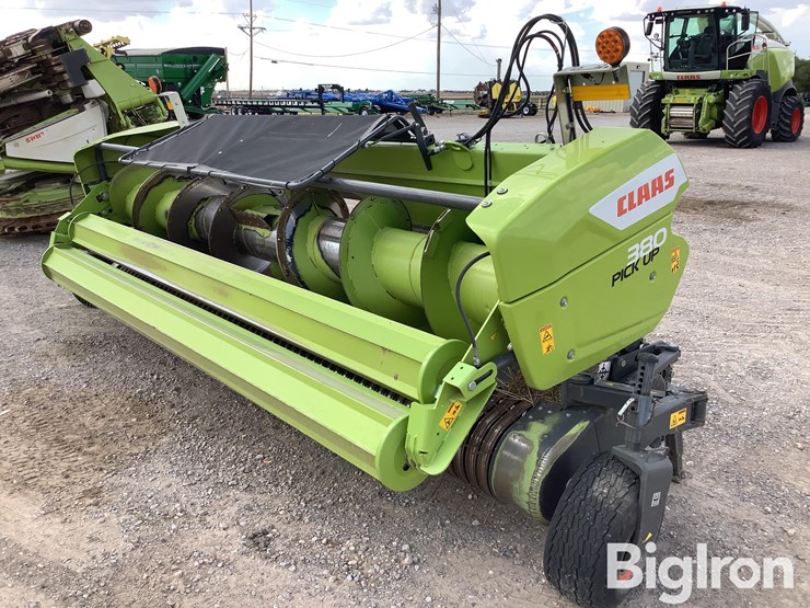 2022-claas-380-image-1