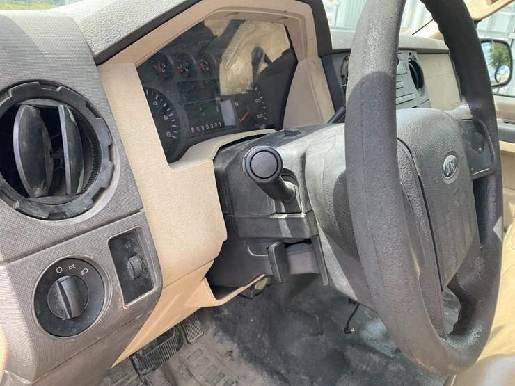 2008-ford-f250-image-40