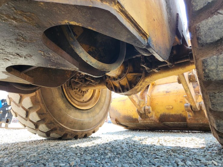 caterpillar-980b-image-57