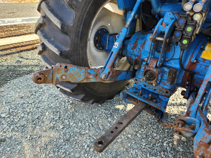 ford-5610-image-26