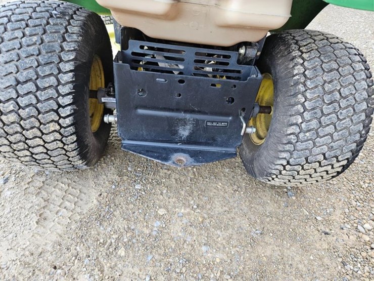 john-deere-x300-image-14