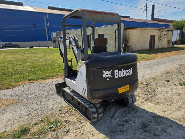 2003-bobcat-328d-image-14
