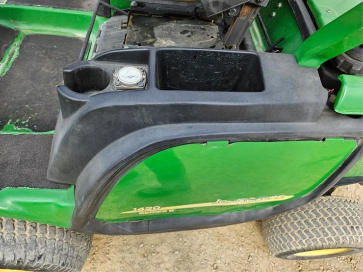 john-deere-1420-image-15
