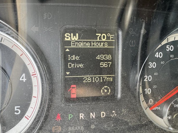 2017-ram-5500-slt-image-59