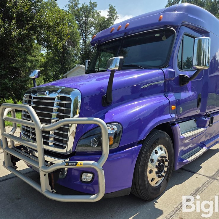 2016 FREIGHTLINER CASCADIA 125 EVOLUTION