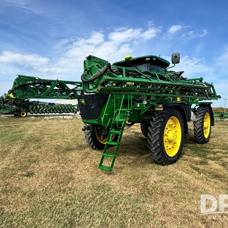 2019 JOHN DEERE R4045