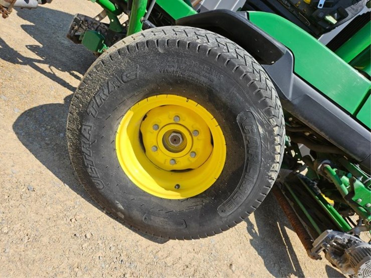 john-deere-7500-image-37
