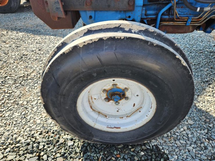 ford-5610-image-46
