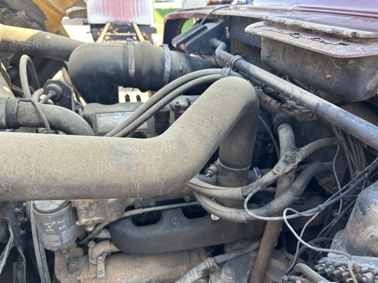 1997-mack-dm690s-image-19