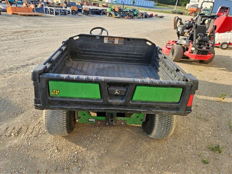 john-deere-gator-image-4