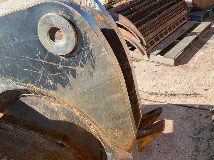 john-deere-270-image-11