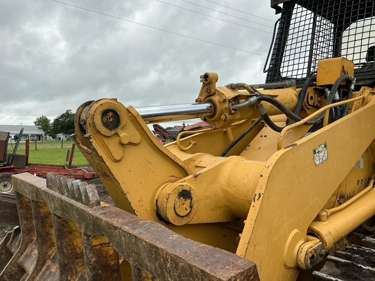 caterpillar-963c-image-22