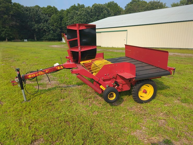 new-holland-166-image-1