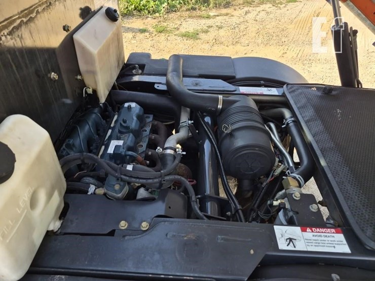 bobcat-5600-8187-image-14