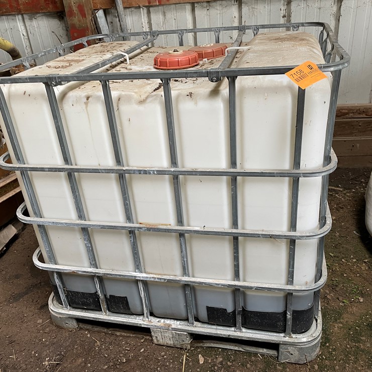 #7158 • Poly Tote in Metal Cage