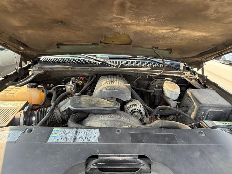 2003-chevrolet-silverado-image-34