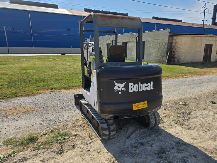2003-bobcat-328d-image-15