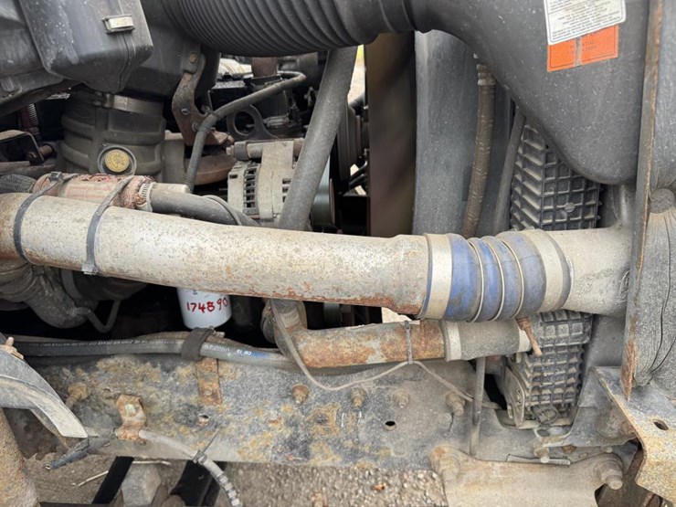 2003-ford-f650-image-52