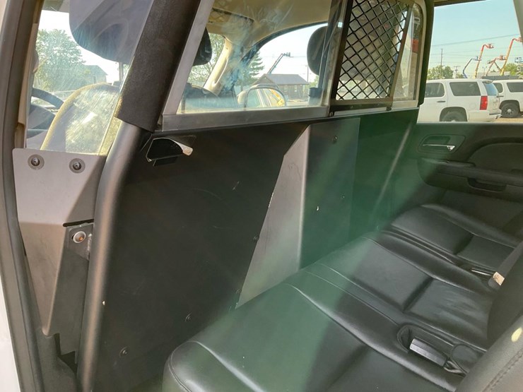 2014-chevrolet-tahoe-image-67