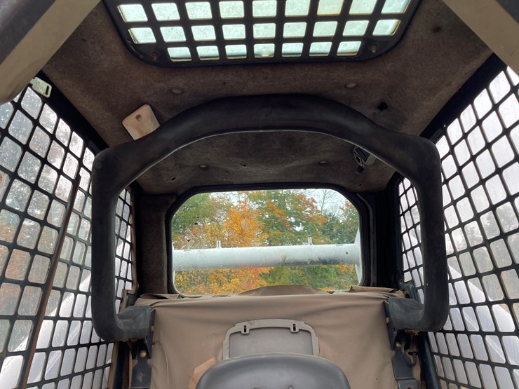 2001-bobcat-873-image-38