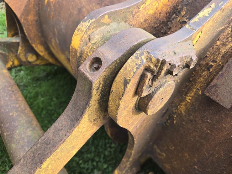 massey-ferguson-55c-image-15