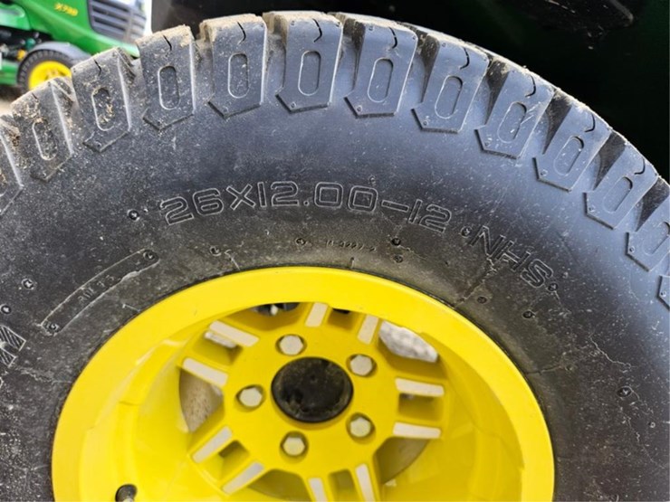 john-deere-x730-image-29