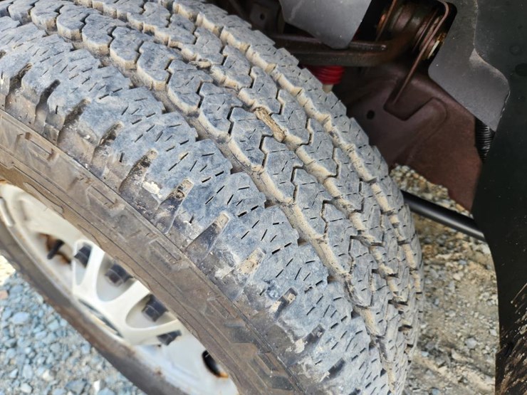 2014-chevrolet-2500-image-47