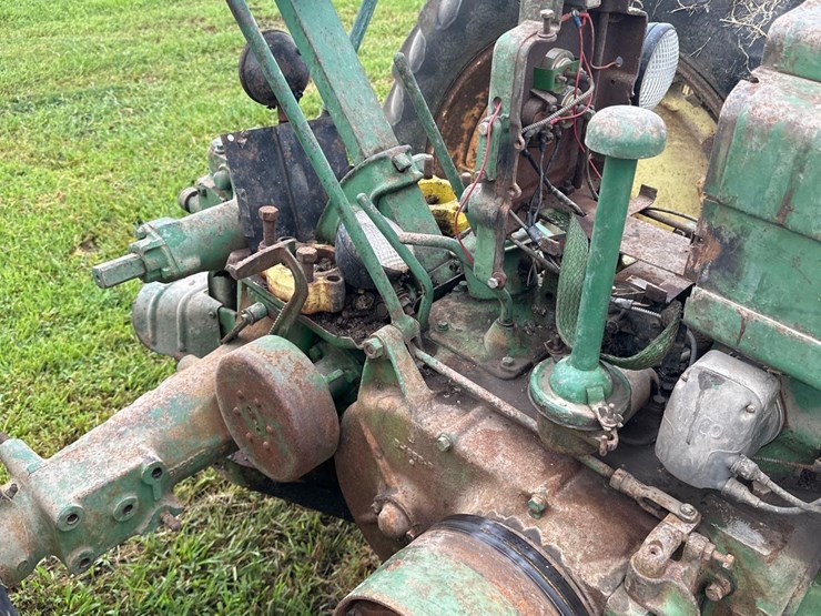 john-deere-b-image-7