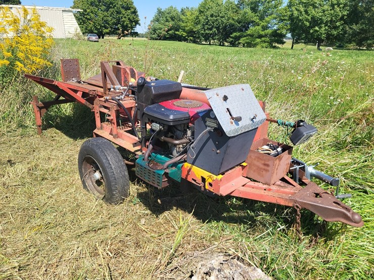 log-splitter-on-wheels-w/ball-hitch-image-3