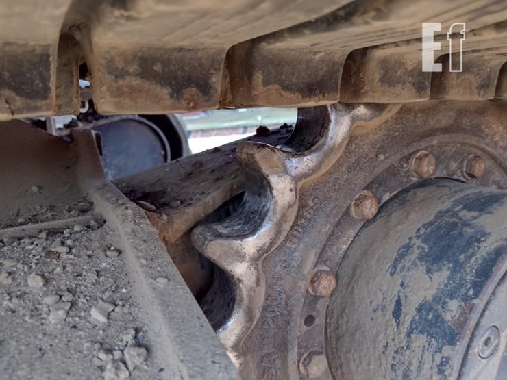 2018-bobcat-e85-image-28
