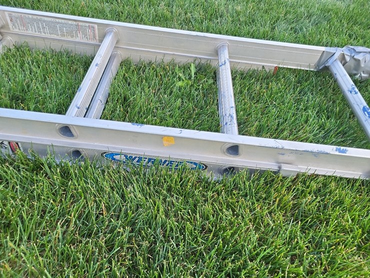 werner-16'-aluminum-extension-ladder-image-2